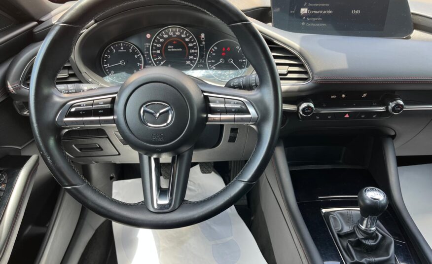 MAZDA 3 HOMURA
