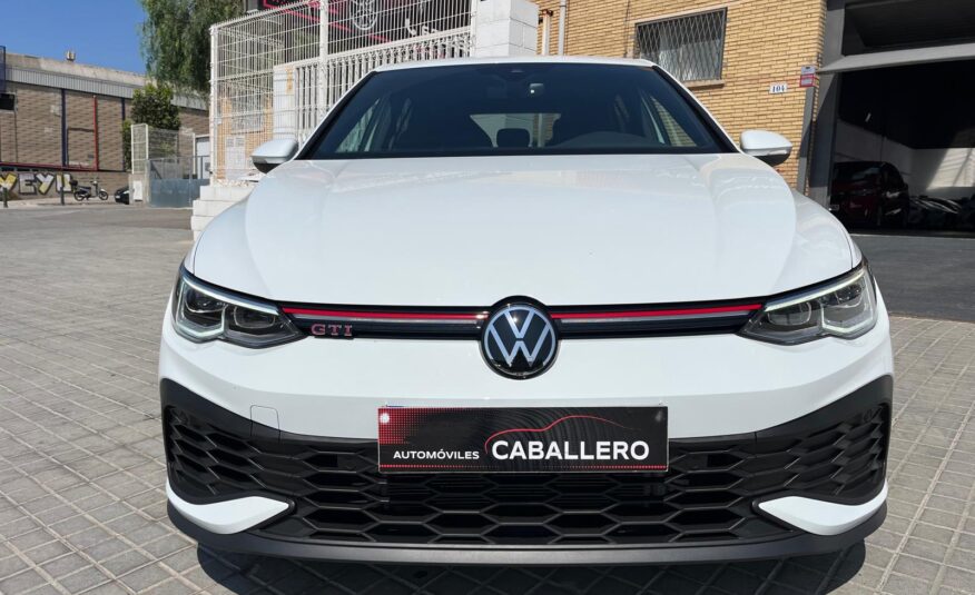 VOLKSWAGEN Golf GTI CLUBSPORT