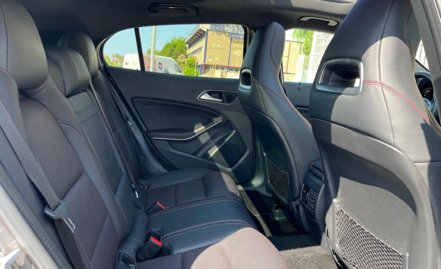 MERCEDES GLA 220 4MATIC AMG LINE