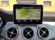 MERCEDES GLA 220 4MATIC AMG LINE