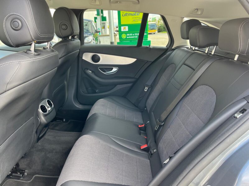 MERCEDES-BENZ C 220 FAMILIAR