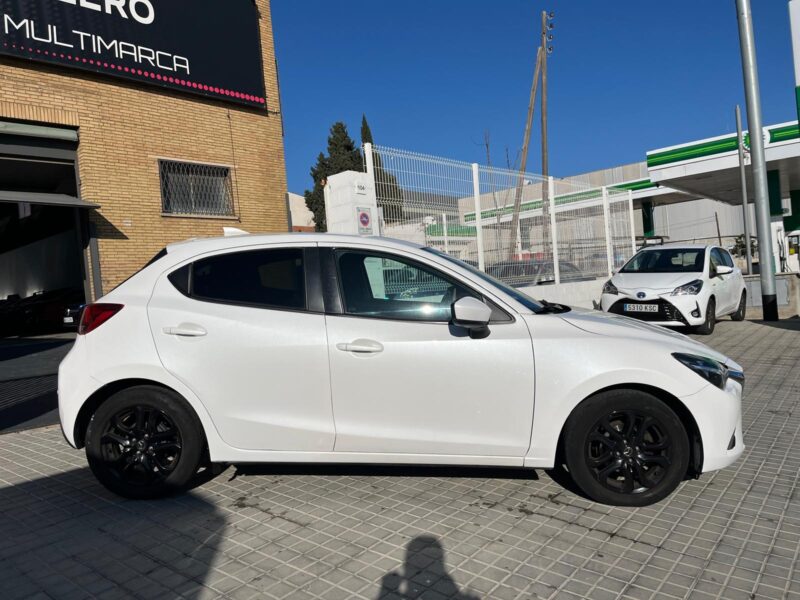 MAZDA 2 BLACK TECH EDITION