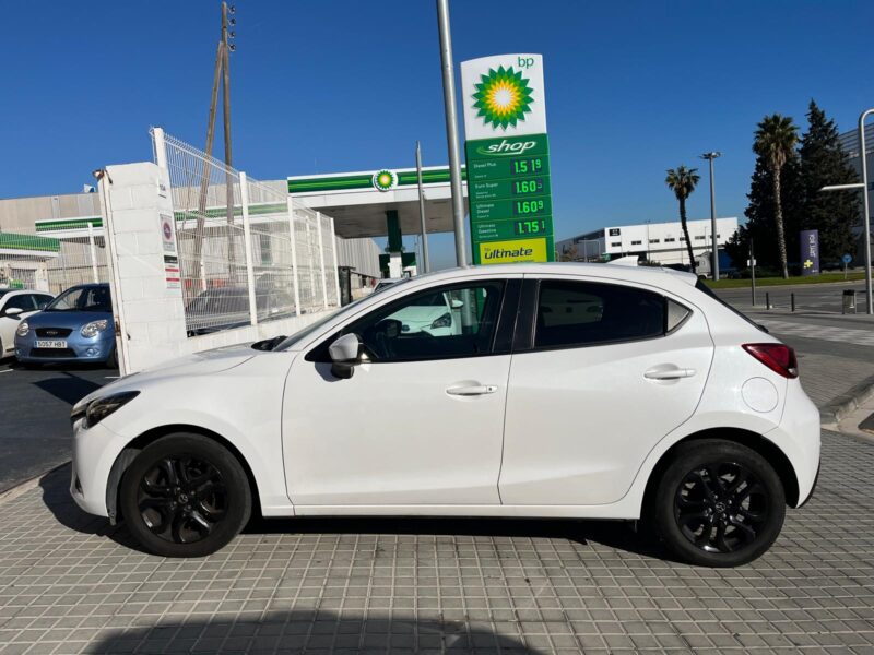 MAZDA 2 BLACK TECH EDITION