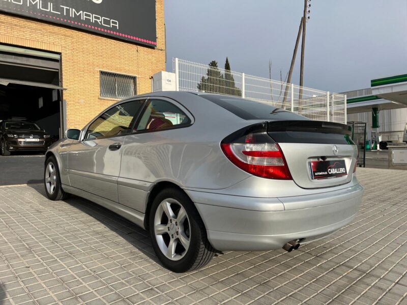 MERCEDES-BENZ C 180 K SPORTCOUPE