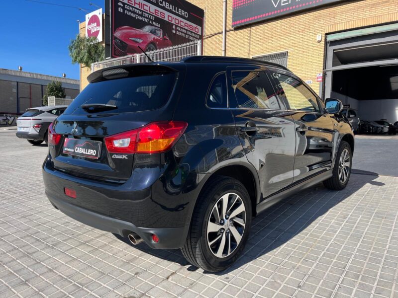 MITSUBISHI ASX MOTTION