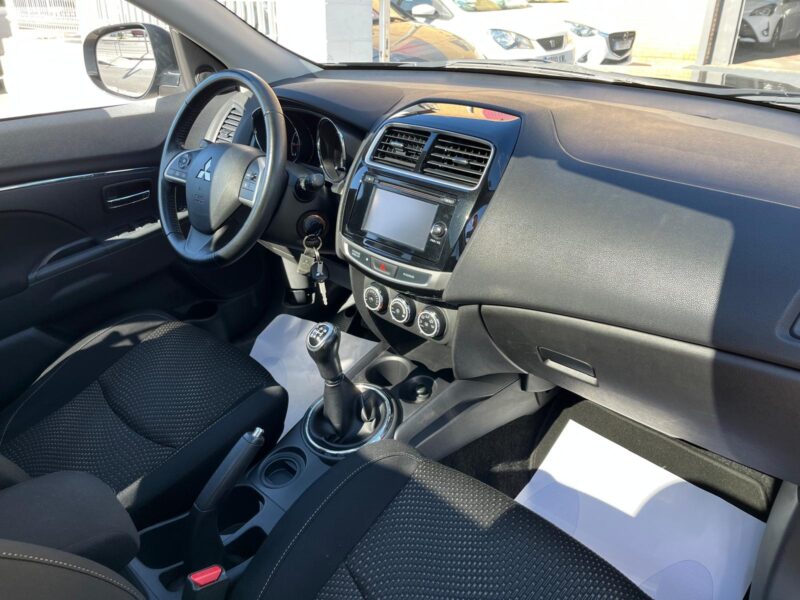 MITSUBISHI ASX MOTTION