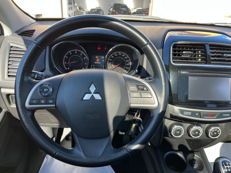 MITSUBISHI ASX MOTTION