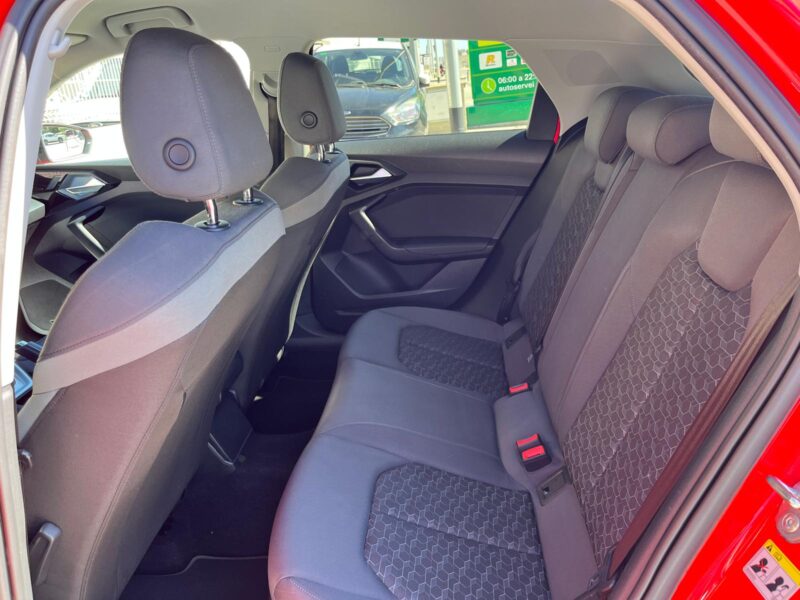 AUDI A1 SPORTBACK 30 TFSI