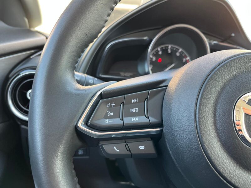 MAZDA CX3 LUXURY WHITE
