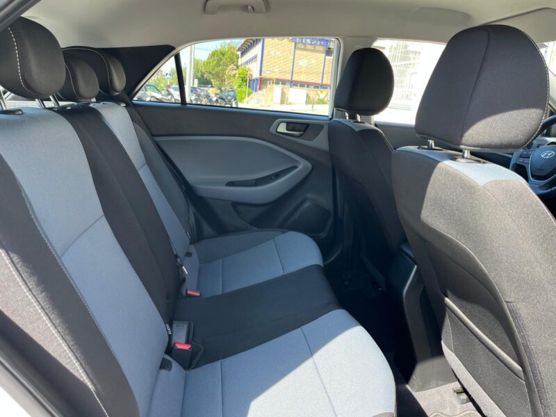 HYUNDAI I 20 ACTIVE
