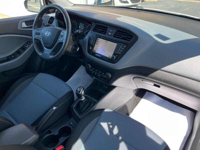 HYUNDAI I 20 ACTIVE