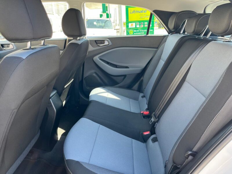 HYUNDAI I 20 ACTIVE