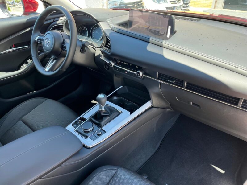 MAZDA CX30 CENTER LINE