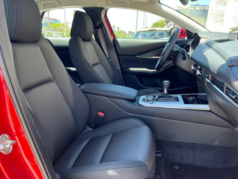 MAZDA CX30 CENTER LINE