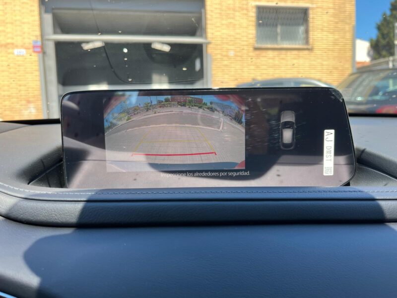 MAZDA CX30 CENTER LINE