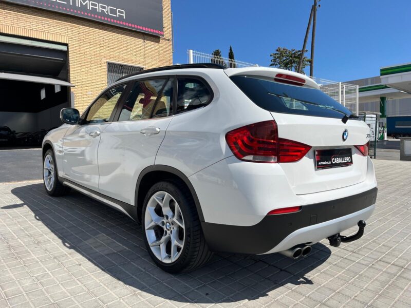 BMW X1 2.8 i X drive