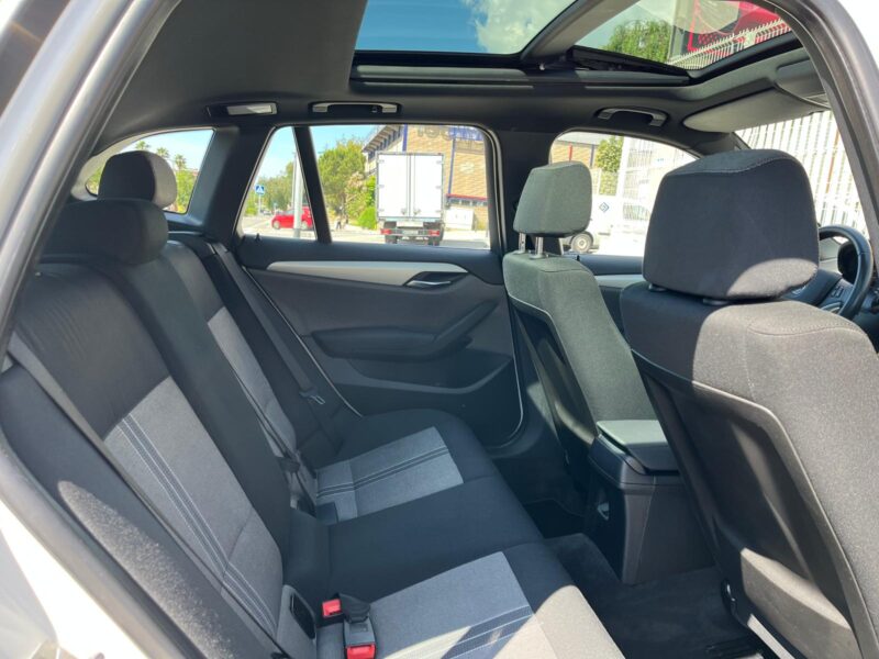 BMW X1 2.8 i X drive
