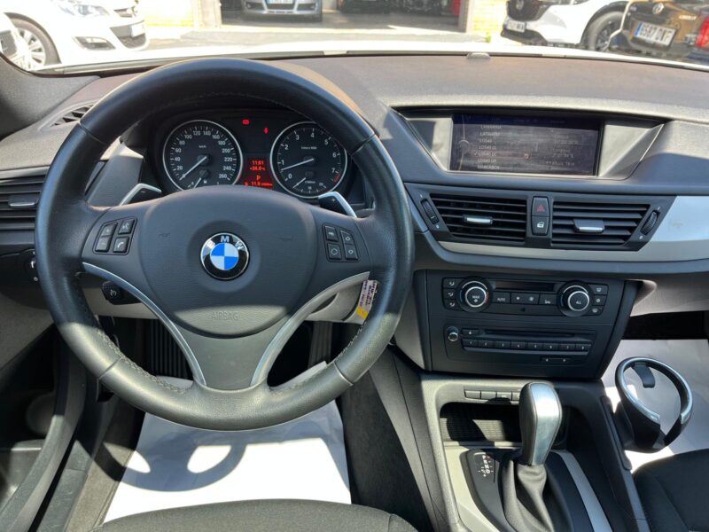 BMW X1 2.8 i X drive