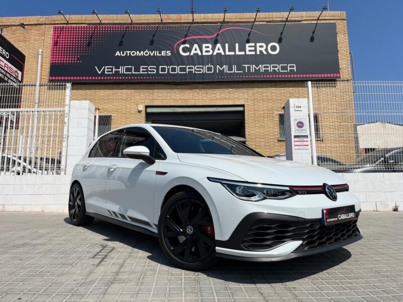 VOLKSWAGEN GOLF GTI CLUBSPORT
