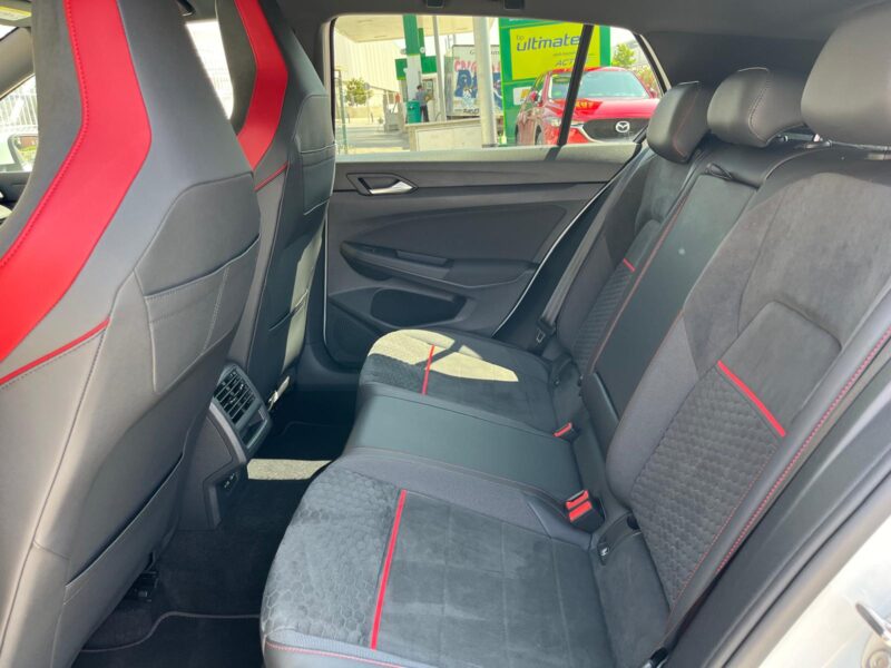 VOLKSWAGEN GOLF GTI CLUBSPORT
