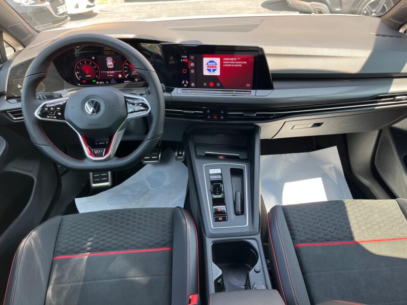VOLKSWAGEN GOLF GTI CLUBSPORT