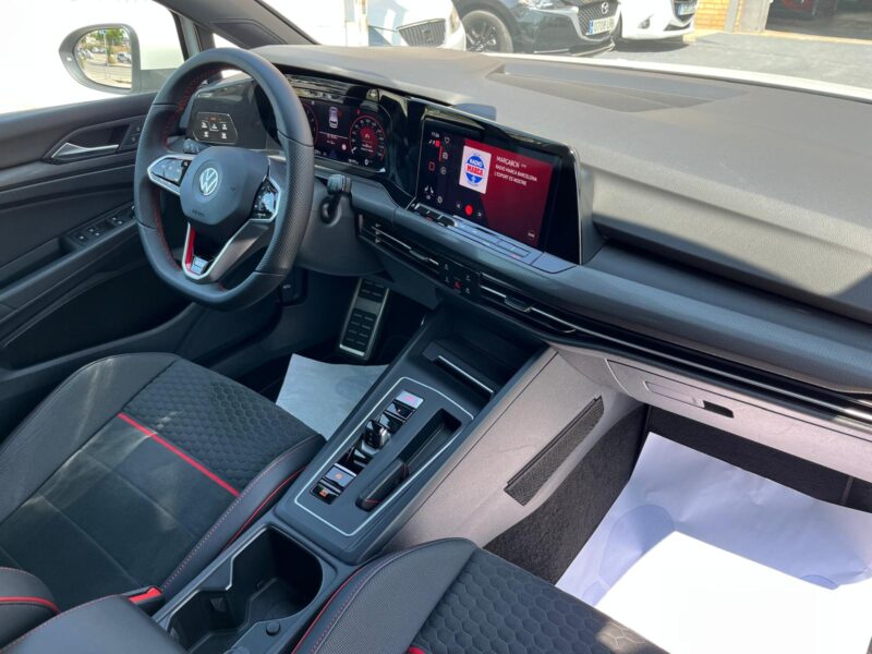 VOLKSWAGEN GOLF GTI CLUBSPORT