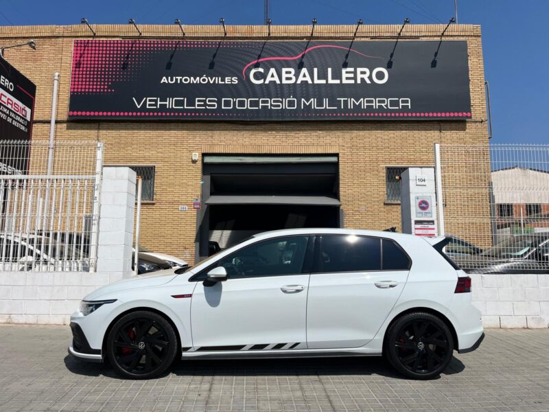 VOLKSWAGEN GOLF GTI CLUBSPORT