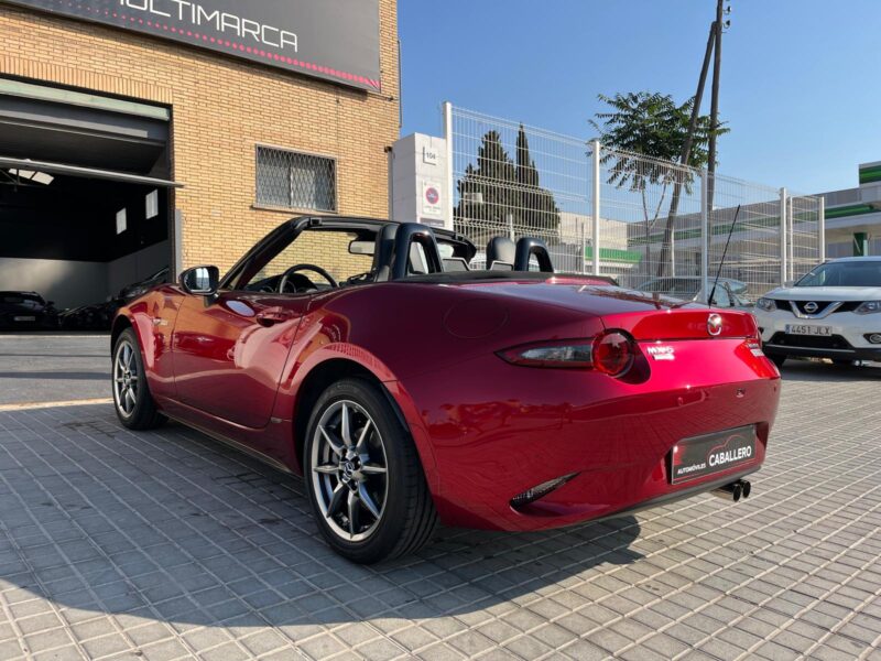 MAZDA MX5 EXCLUSIVE LINE