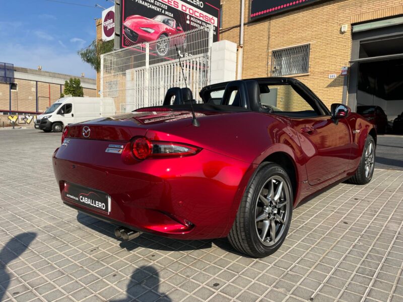 MAZDA MX5 EXCLUSIVE LINE