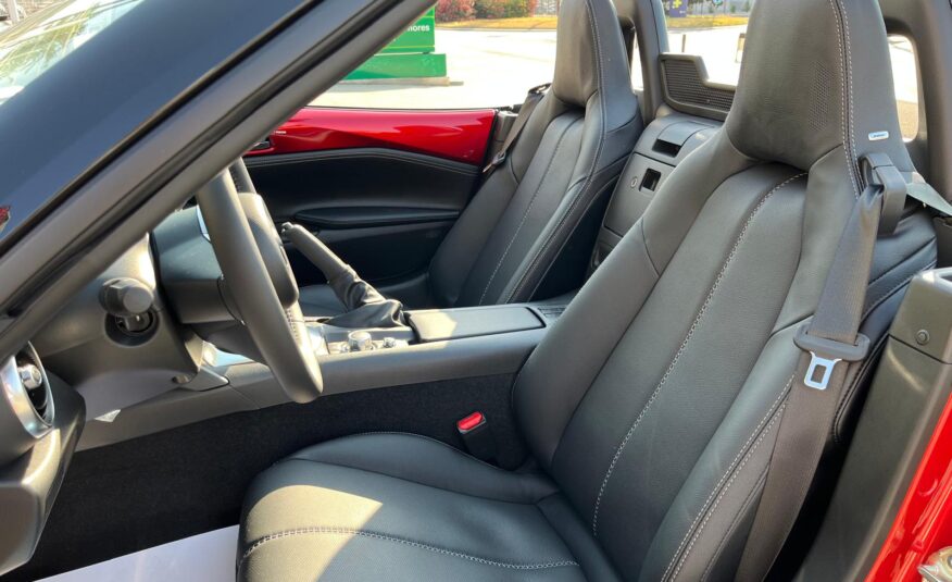 MAZDA MX5 EXCLUSIVE LINE