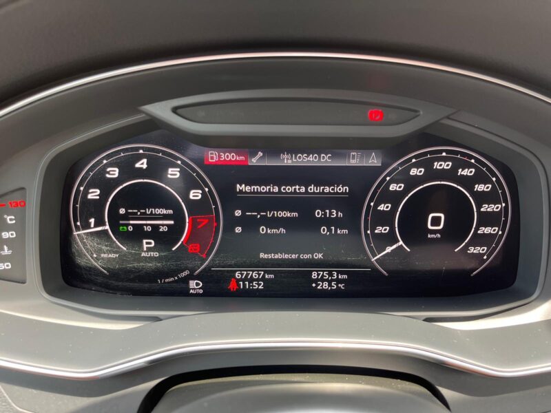 AUDI RS6 AVANT TFSI QUATTRO