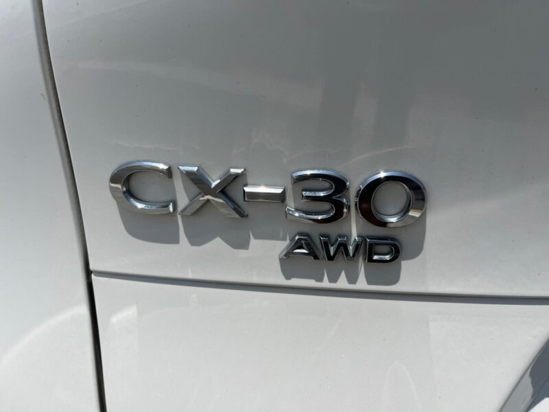 MAZDA CX30 ZENITH BLACK SAFETY BOSE