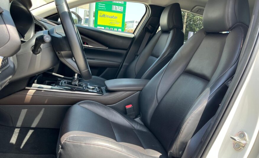 MAZDA CX30 ZENITH BLACK SAFETY BOSE