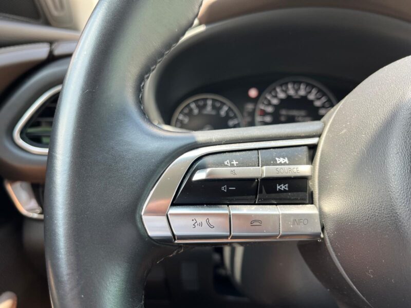MAZDA CX30 ZENITH BLACK SAFETY BOSE