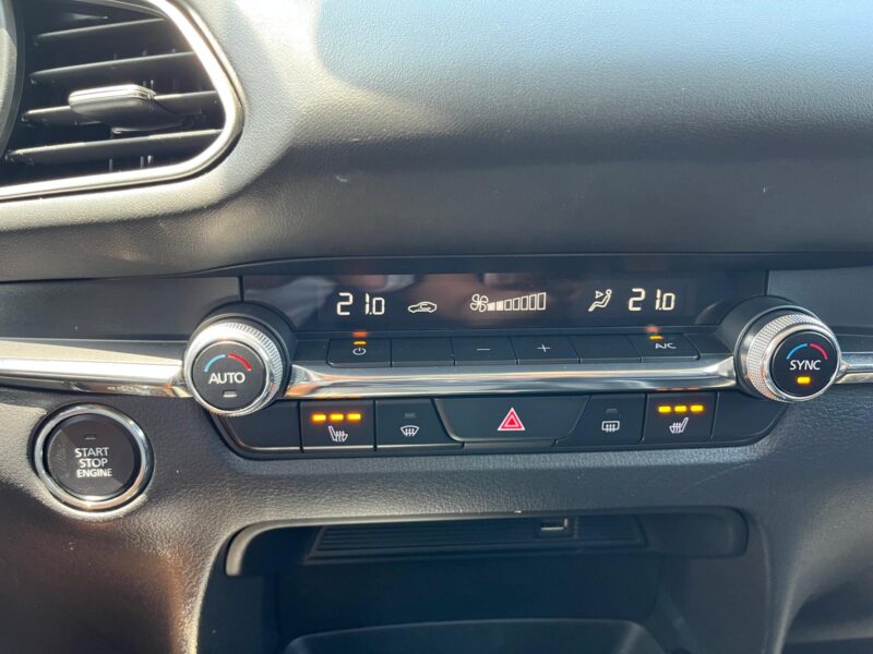 MAZDA CX30 ZENITH BLACK SAFETY BOSE