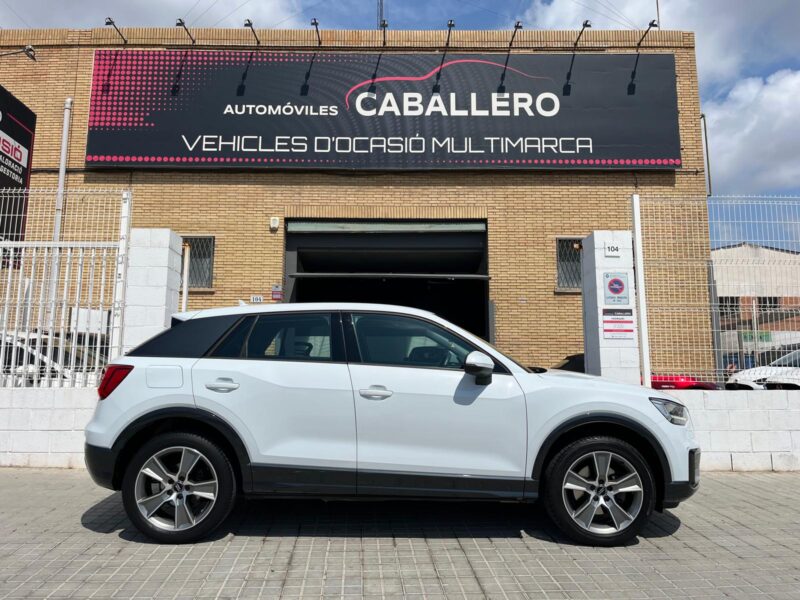 AUDI Q2 TFSI S-TRONIC