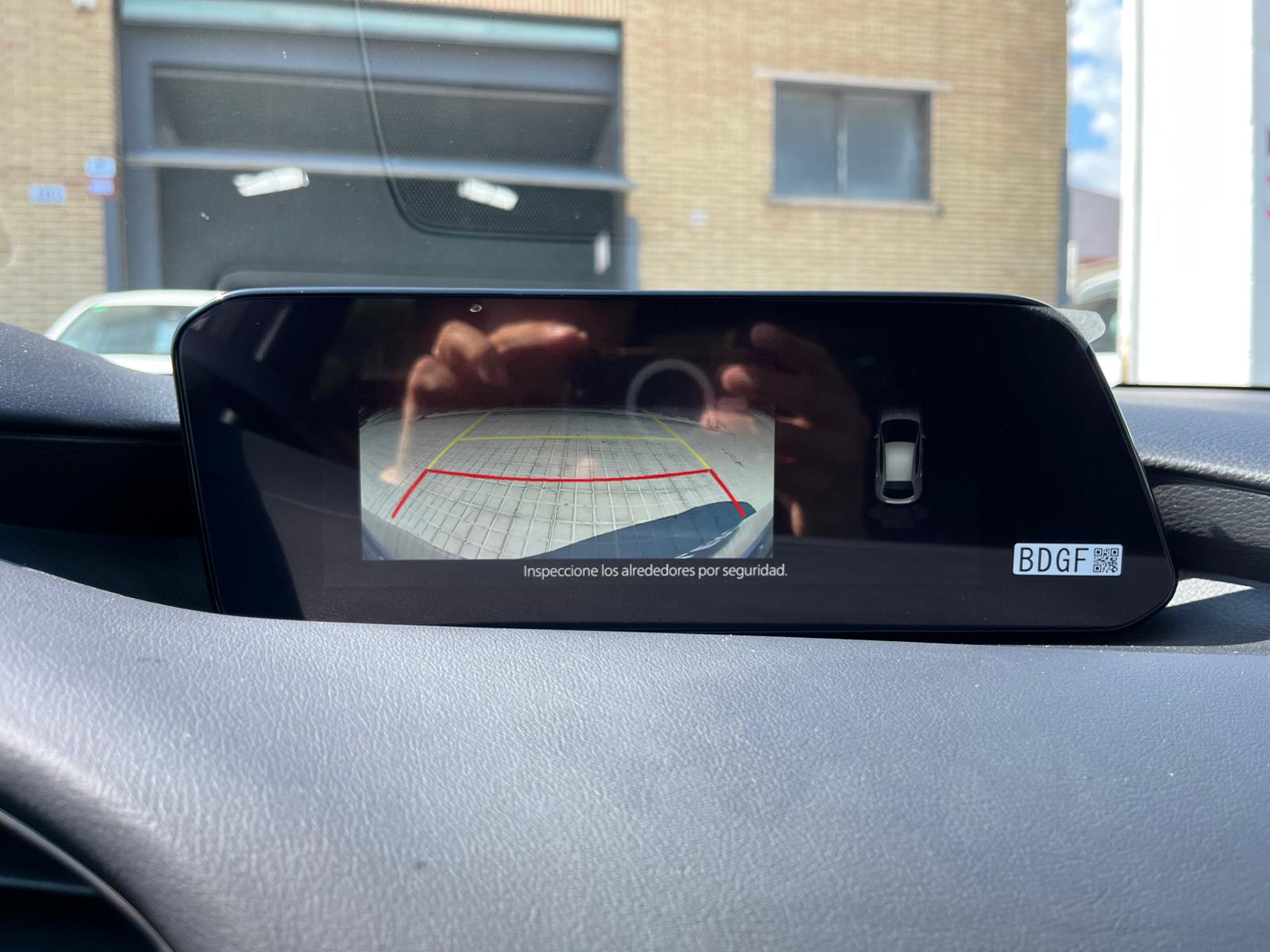 MAZDA 3 ZENITH