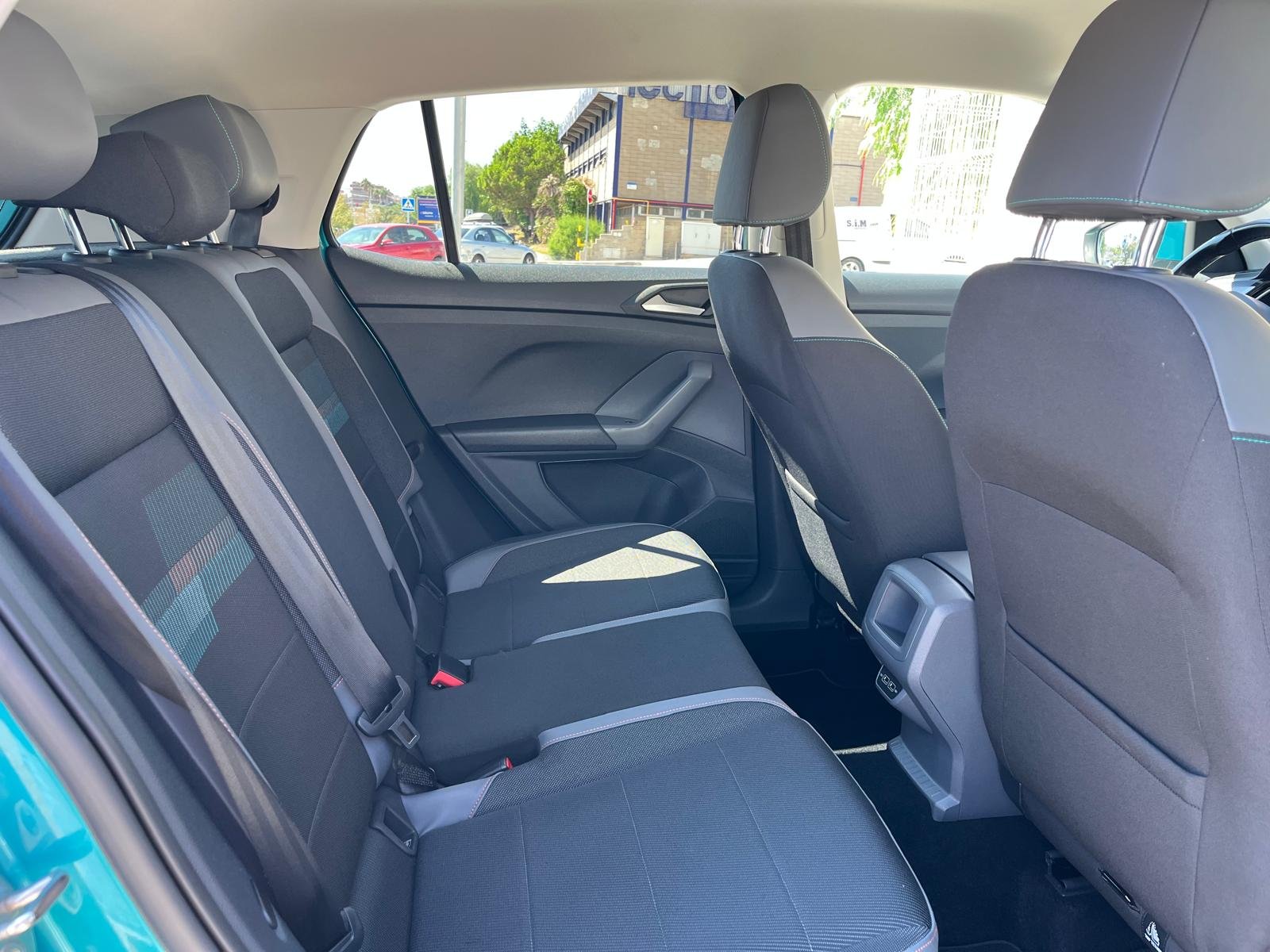 VOLKSWAGEN T-CROSS SPORT