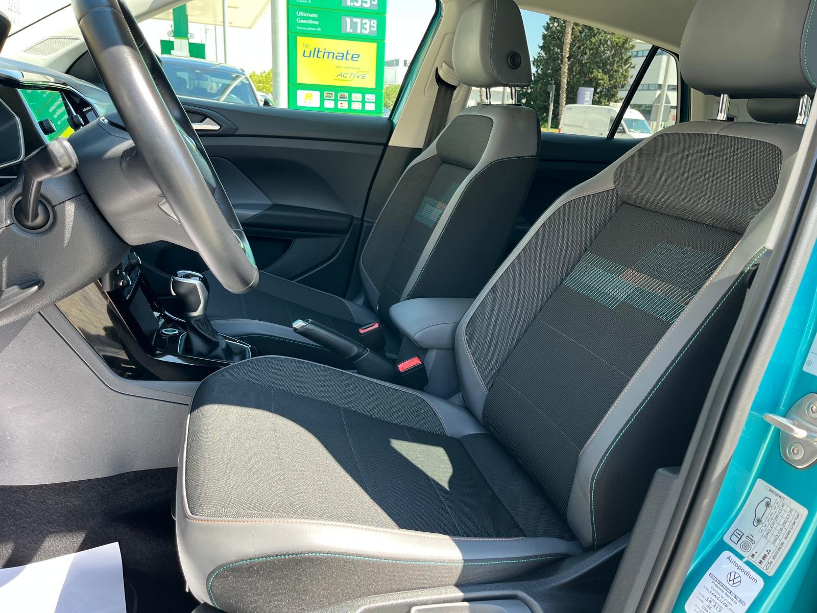 VOLKSWAGEN T-CROSS SPORT