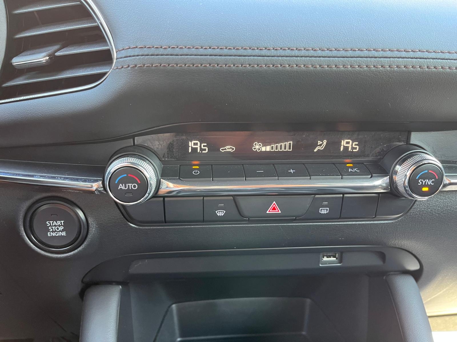 MAZDA 3 ORIGIN