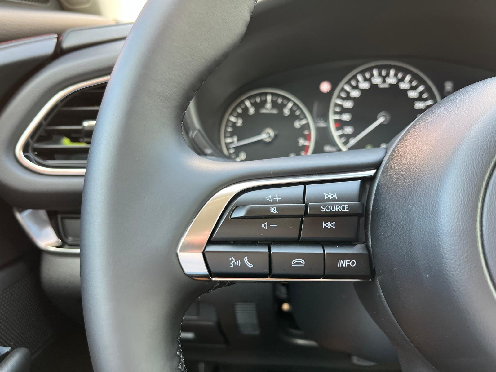 MAZDA CX30 HOMURA