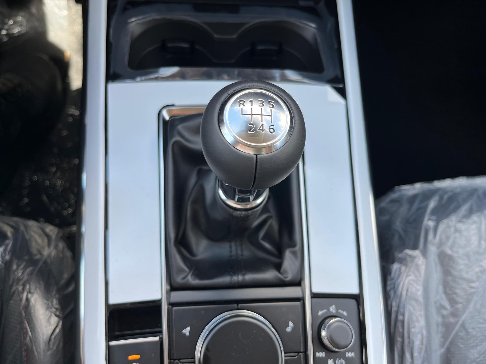 MAZDA CX30 HOMURA NUEVO
