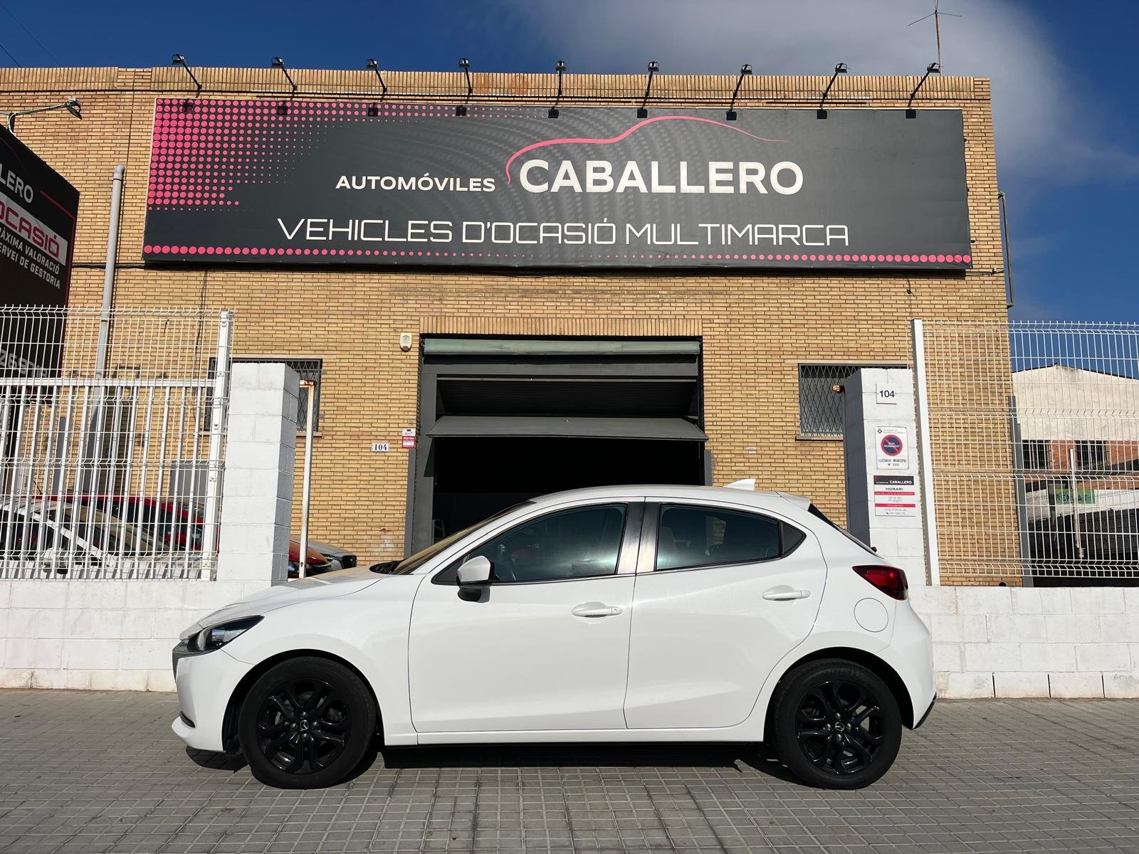 MAZDA 2 BLACK TECH EDITION