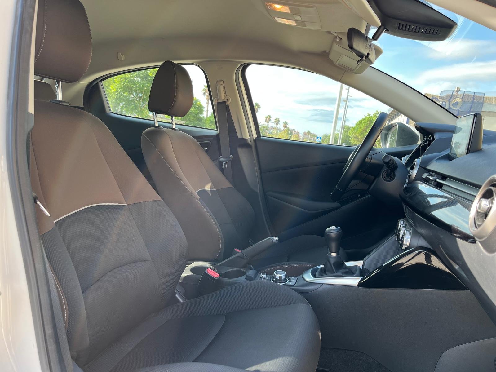 MAZDA 2 BLACK TECH EDITION