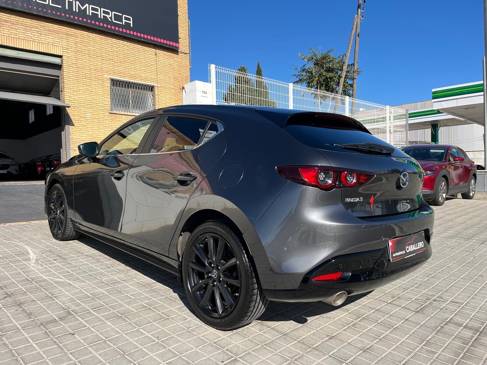 MAZDA 3 EVOLUTION