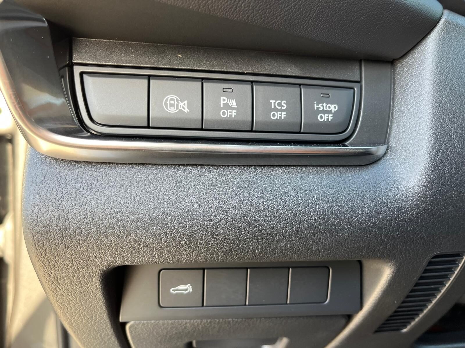 MAZDA CX30 HOMURA NUEVO