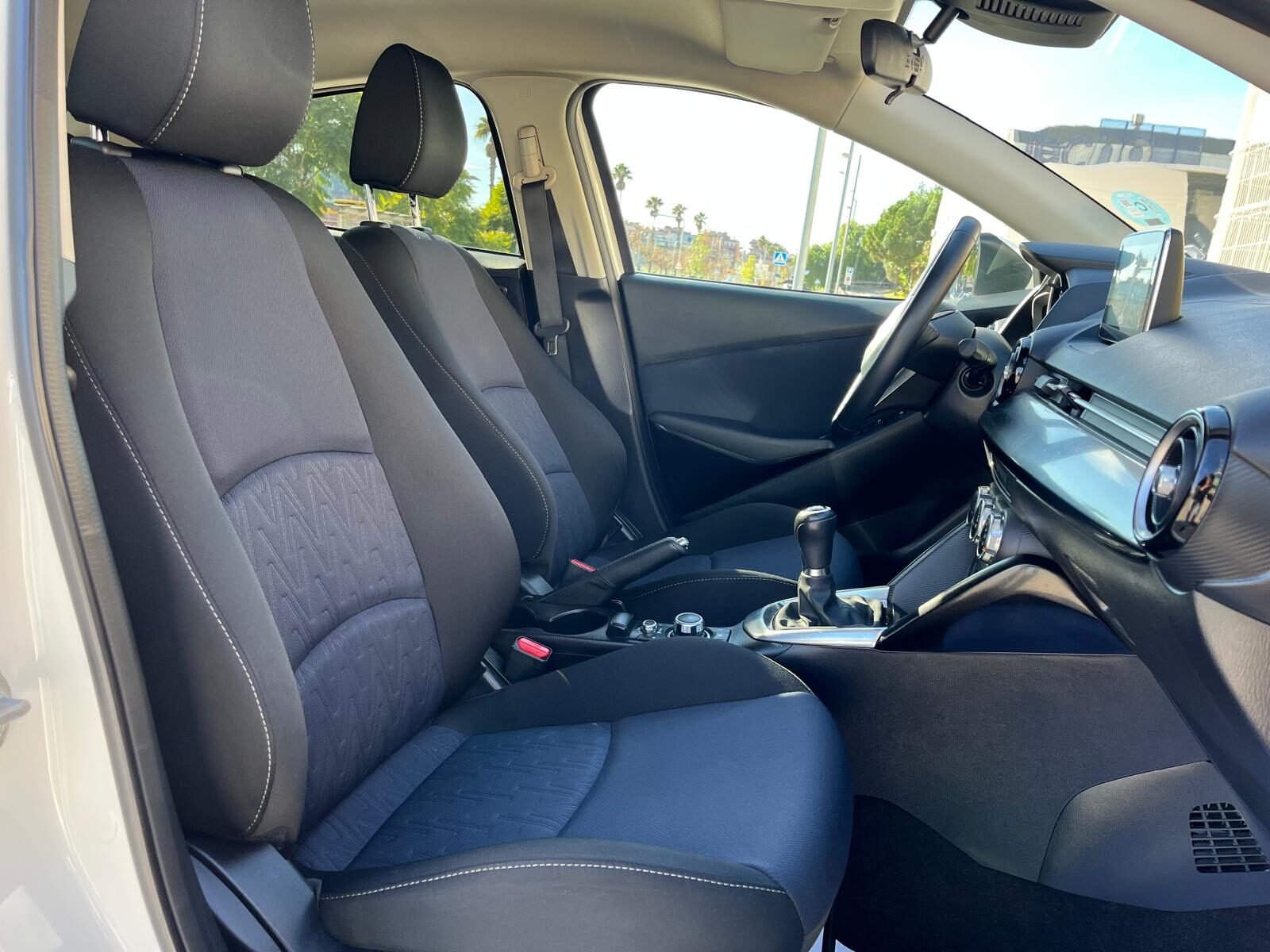 MAZDA 2 STYLE CONFORT NAVI