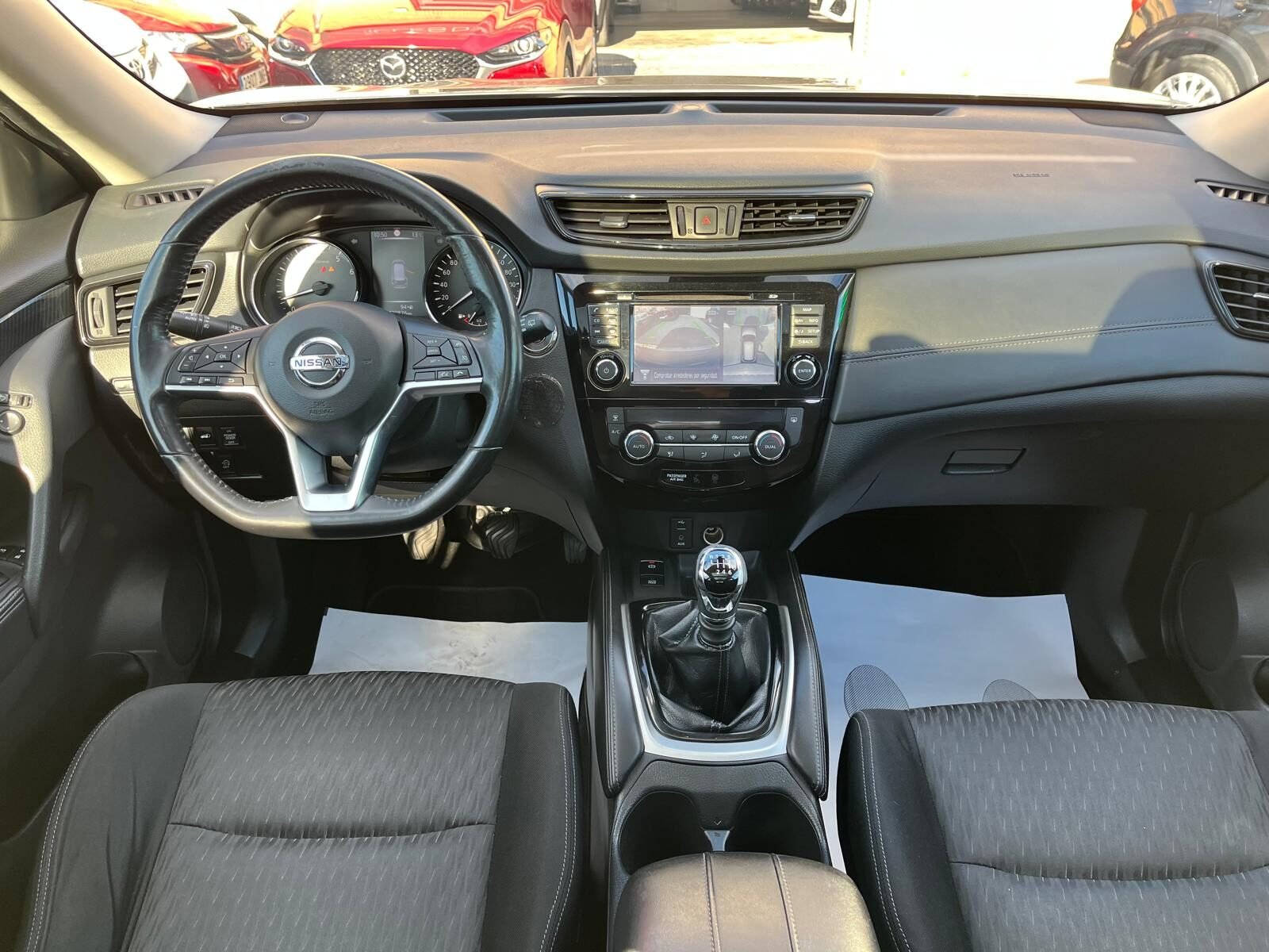 NISSAN TEKNA 7 PLAZAS