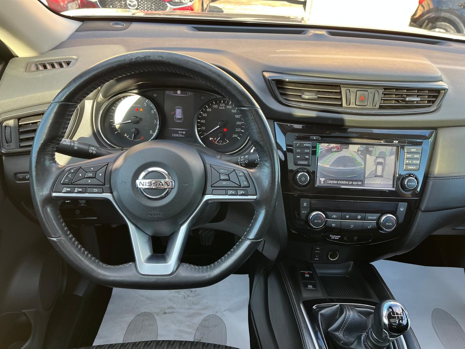 NISSAN TEKNA 7 PLAZAS