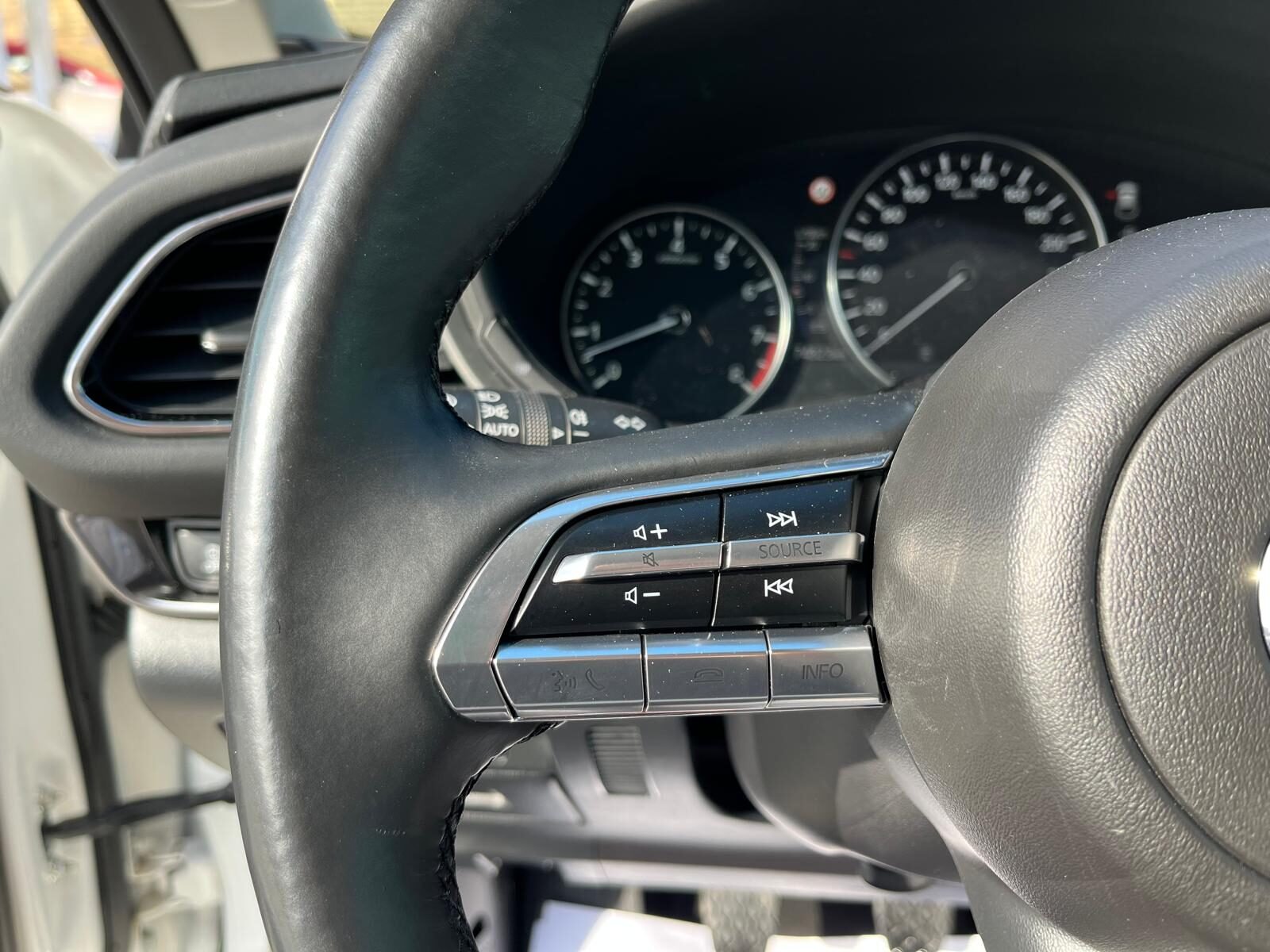 MAZDA CX30 EVOLUTION